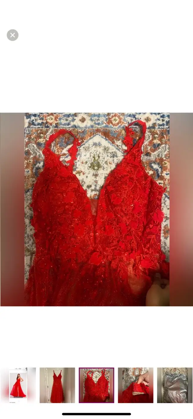 Grad dress  in Women's - Dresses & Skirts in Calgary - Image 3