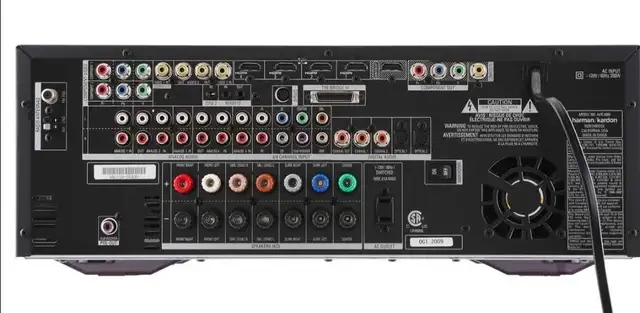 Harman Kardon AVR 2600 7.1 Receiver in Stereo Systems & Home Theatre in Mississauga / Peel Region - Image 3