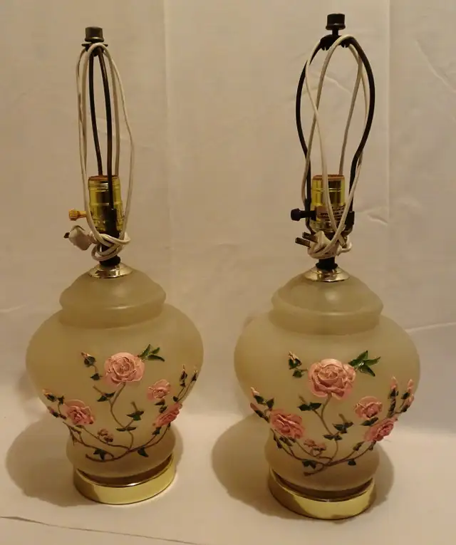 Vintage glass table lamps in Indoor Lighting & Fans in Sudbury - Image 2