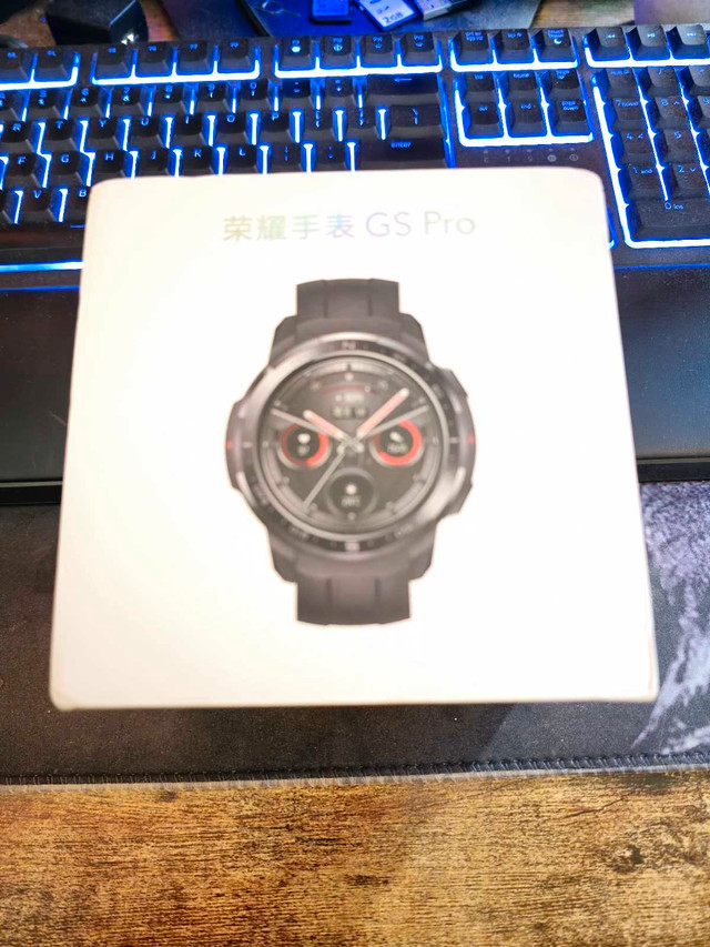 HONOR Watch GS Pro Rugged GPS Smartwatch 25-day Battery Life - B in Mountain in Kitchener / Waterloo - Image 4