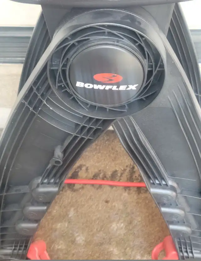 Bowflex Uppercut Exercise Equipement in Exercise Equipment in Edmonton - Image 3