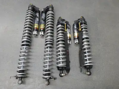LIKE NEW Shock Therapy FOX 2.5 Podium RC2 Shocks Suspension for Polaris RZR Pro XP Base/Sport/Premiu...