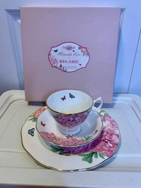 Royal Albert Miranda Kerr 3 Piece Friendship Tea Cup Plate Set