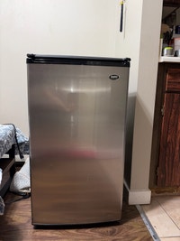 FREE MINI FRIDGE!