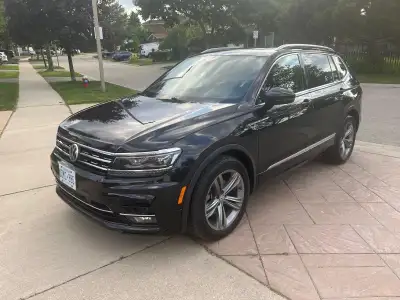 Fully loaded car in a good condition. 360° camera, automatic trunk, ACC, virtual cockpit, GPS, heate...