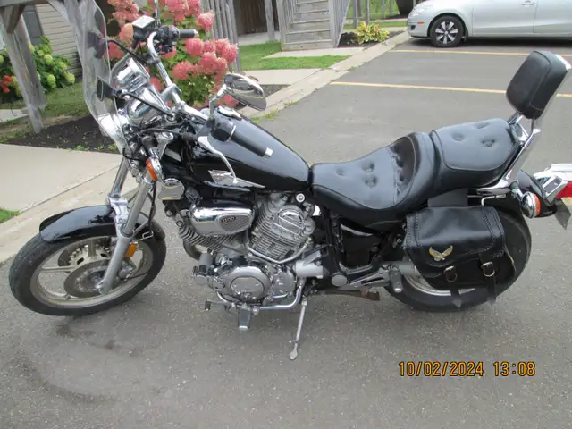 motor bike in Road in Moncton - Image 3