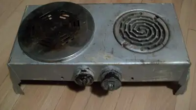 ** 60's Force white single ceramic element hot plate 750 Watts, 115 Volts, works fine, clean, $45. *...