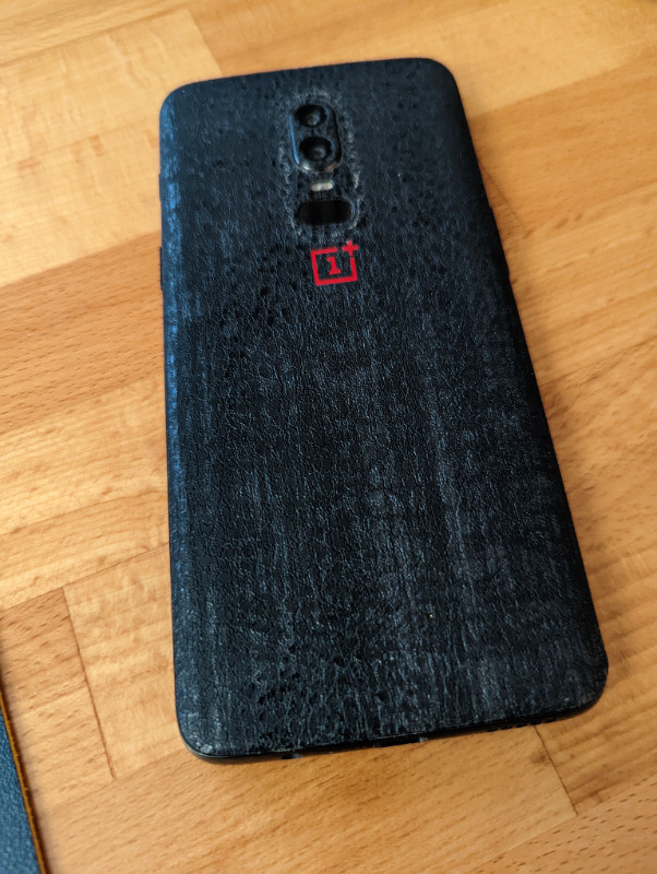 Oneplus 6 mint with extras in Cell Phones in City of Toronto - Image 3