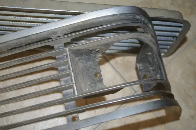 1958 Edsel Front Grille Sections in Auto Body Parts in Bedford - Image 4