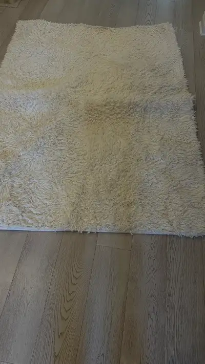 Big 5x7 feet white fluffy washable rug, View more
