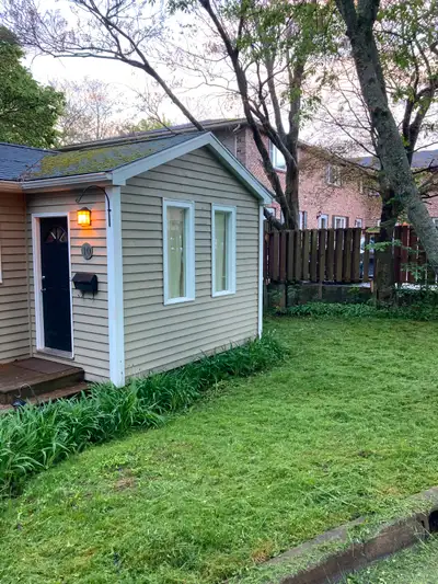 Small House For Rent  10 Pioneer Ave close to Mount St Vincent