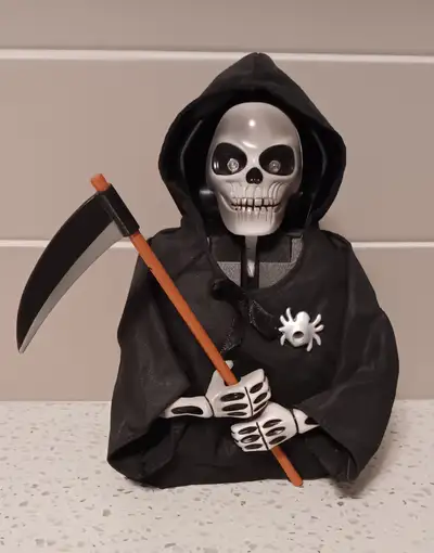 HALLOWEEN GRIM REAPER DAH YANG DY TOYS ANIMATED SKULL SHOCKER, View more