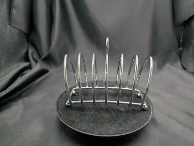 Stainless Steel 6 Slice Toast Rack With a Loop Handle, View more