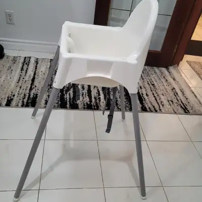 Baby feeding chair for free, View more