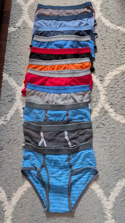 10$ lot 11 paires sous-vêtements/culottes garcon Large(10/12 ans, View more