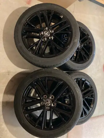 Selling a set of 4, like new Toyota black alloy rims off a 2025 Toyota Camry with All season Contine...