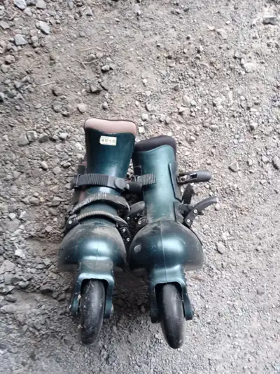 Size 5 roller skates, View more