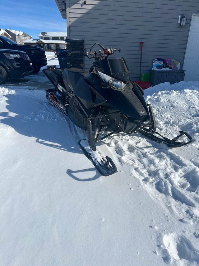 2013 800 SnoPro limited low miles  in Snowmobiles in Dawson Creek
