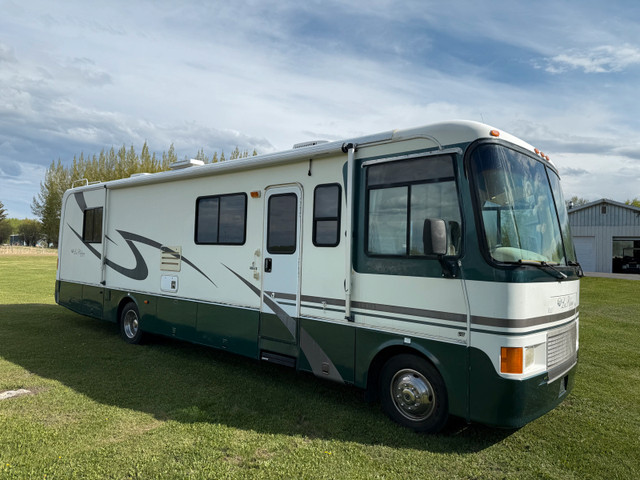 1999 La Palma by Monaco 34ft in RVs & Motorhomes in Edmonton - Image 3