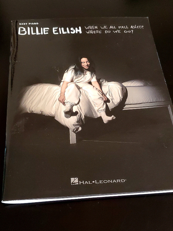 Billie Eilish - When We All Fall Asleep, Where Do We Go? PIANO dans Autre  à St. Catharines