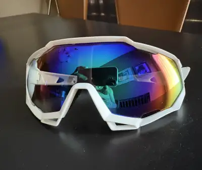 QUALITY PRO CYCLING PERFORMANCE SUNGLASSES ERGONOMIC DESIGN, View more
