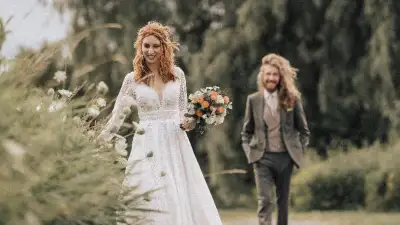 Photographe & Vidéaste de Mariage de Luxe Visitez notre site web Luxury Wedding Photographer & Video...