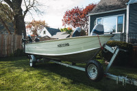 Boat 16 foot StarCraft with 25 Horsepower Mercury outboard