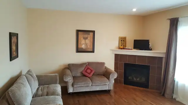 5 BR, 3.5 bath, House for rent, PANORAMA HILLS, CALGARY
