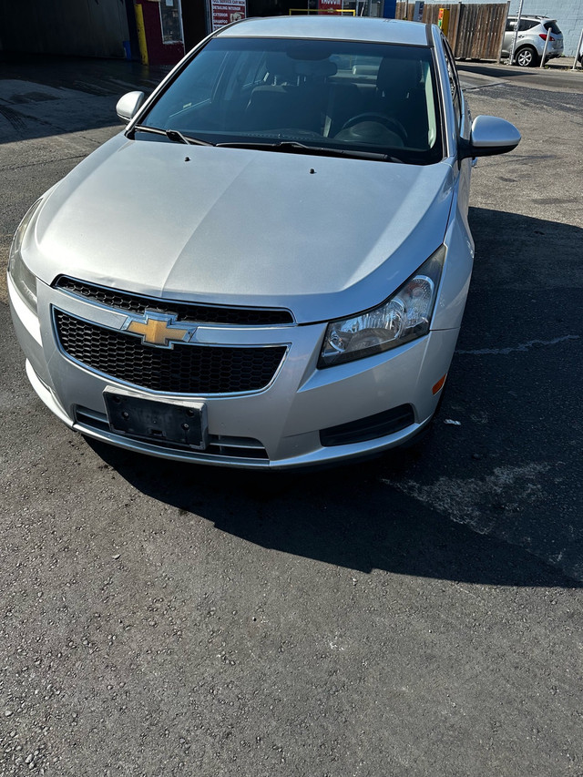 2014 Chevy Cruze in Cars & Trucks in Mississauga / Peel Region - Image 2