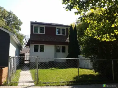 2 bdrm main floor + basement, fenced yard, laundry, parking