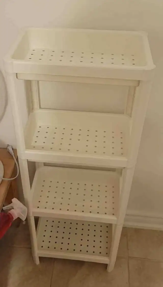 White shelf storage Shelf Unit in Bookcases & Shelving Units in City of Toronto - Image 2