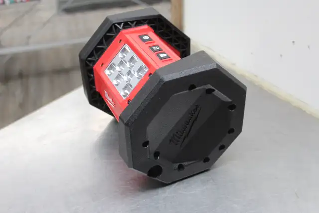 Milwaukee M18 Floodlight in Power Tools in Peterborough - Image 4