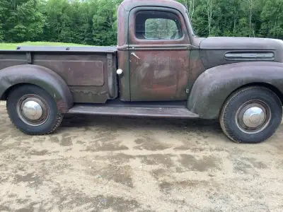1947 Mercury 1 ton original flat head motor dual exhaust. Please contact me at 613-334-8869.