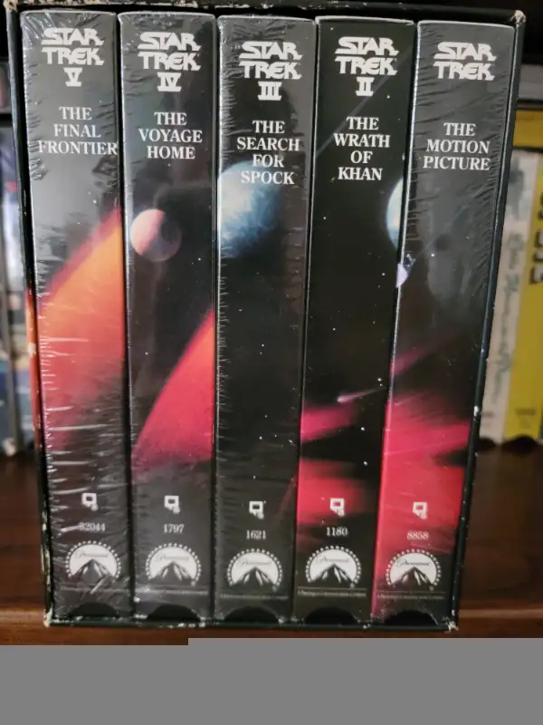 NEW COLLECTORS Star Trek VHS BOX SET