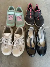 FREE girls size 1 shoes