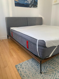 50% OFF! STRUCTUBE KING BED (Negotiable)
