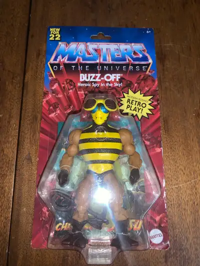 2022 MOTU Buzz Off retro figure He-Man , View more