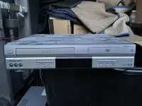 Combo DVD - VCR. - used - hard to find