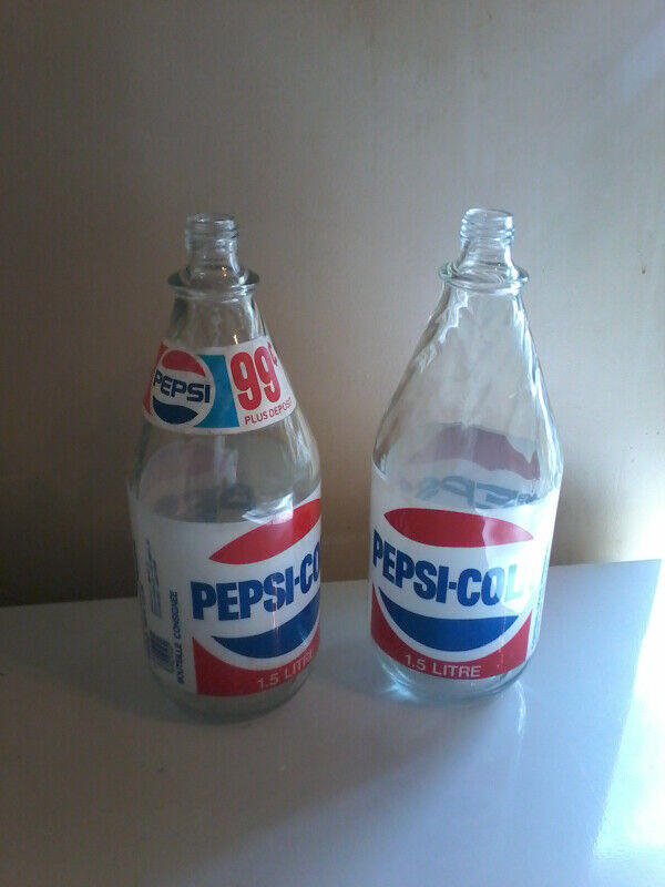 Vtg PEPSI bottles&cans in good clean condition 1940-1991 in Arts & Collectibles in Cambridge - Image 2