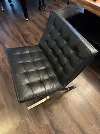 Leather Barcelona chair lounger