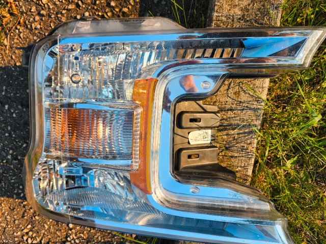 2020 FORD F150 DRIVER SIDE HEADLIGHT- CALL ONLY in Other Parts & Accessories in Winnipeg