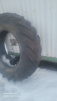 tire tractor
