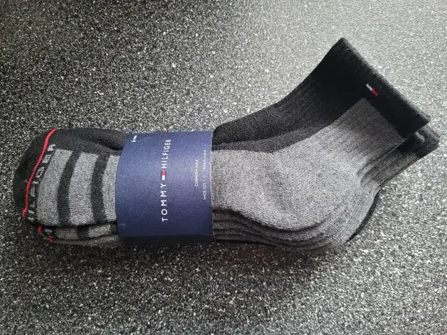 NEW Hilfiger socks in Men's in Winnipeg - Image 2
