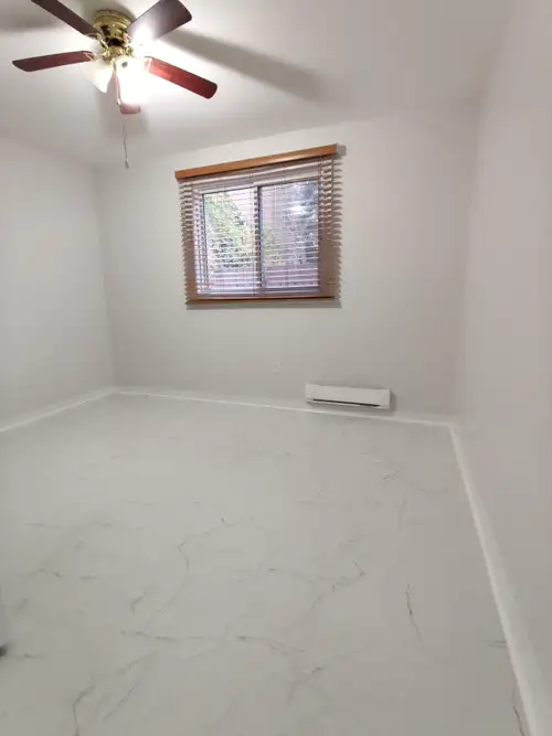 Available May. 2-bedroom apartment located in West Windsor. Within walking distance to the riverside...