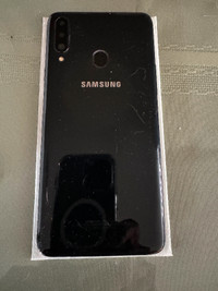 Almost New SAMSUNG  A20S CELL PHONE
