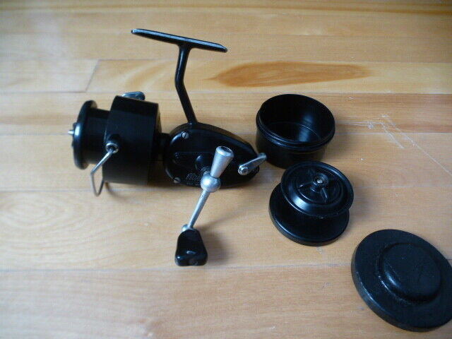 Moulinet a peche vintage Mitchell 330 automatic Fishing reel