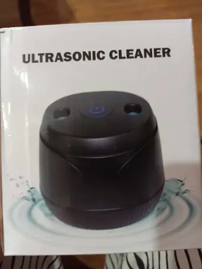 Brand new ultrasonic cleaner, never used. I buy this from Amazon in original 55$price but I never us...