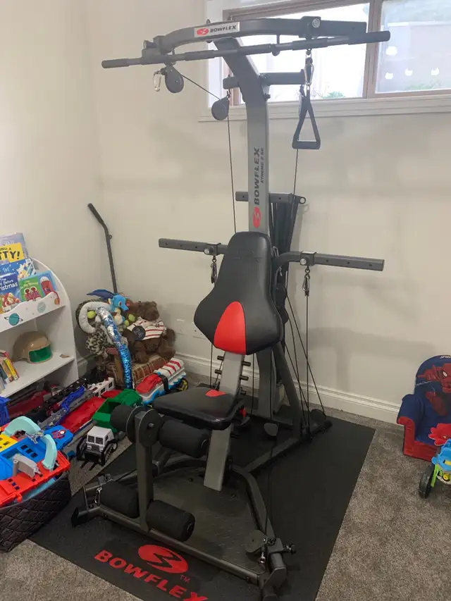 Bowflex Xtreme2 SE in Other in Red Deer - Image 2