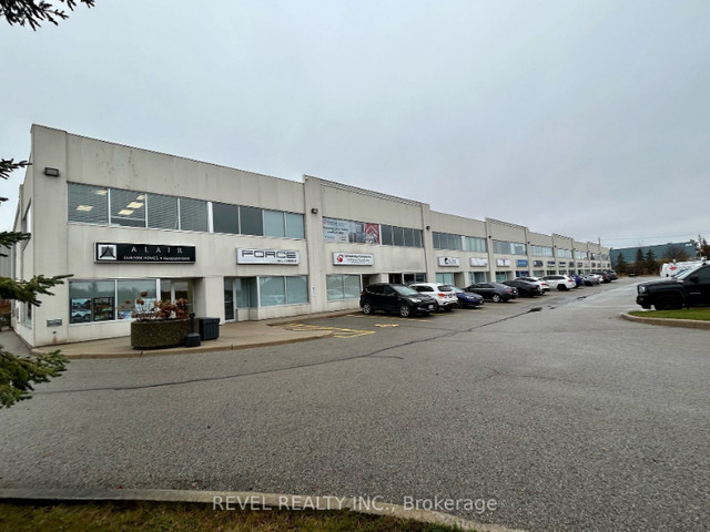 Barrie - Great Opportunity! in Commercial & Office Space for Sale in Barrie