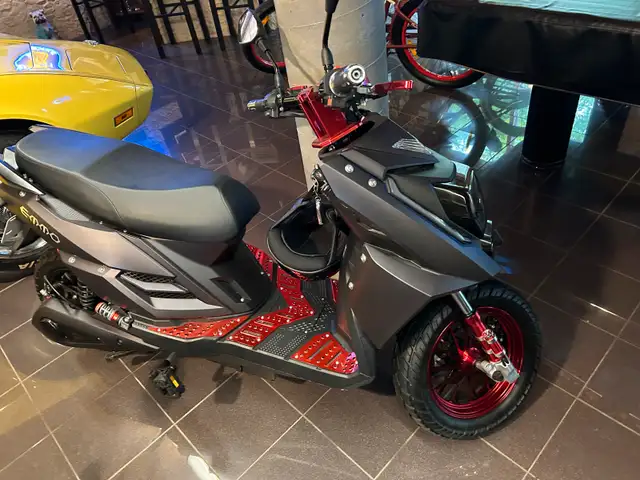 Brand New  EMMO  Scooter Style  E-Bike in Scooters & Pocket Bikes in Markham / York Region - Image 2